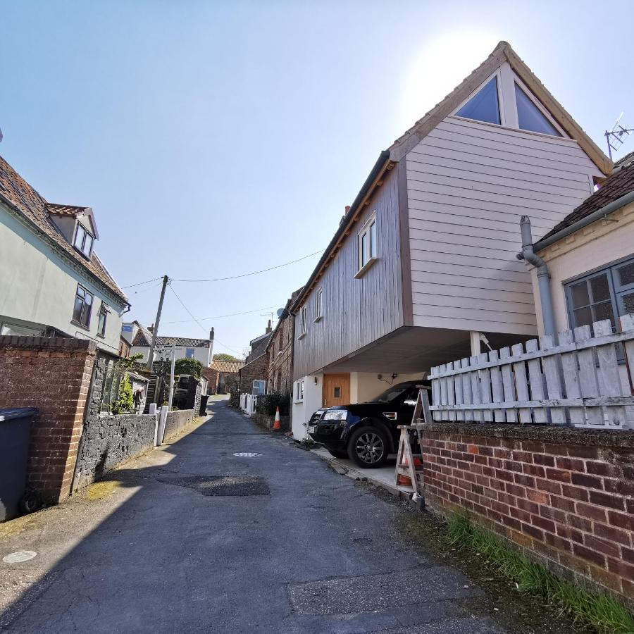 Anchoragewells Lodge, Seaview Apartment Exterior photo